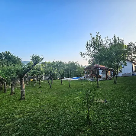 Arij 빌라 Vlakovo